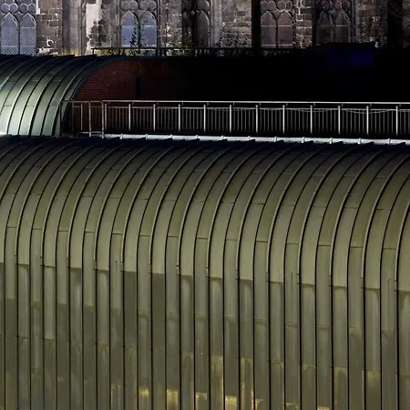 Ξενοδοχείο Ibis Am Dom 2*