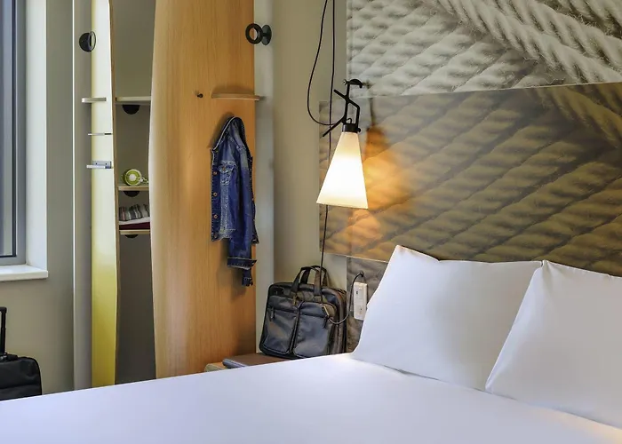 Hotell Ibis Am Dom
