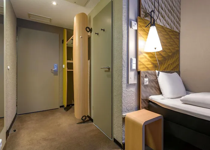 Hotell Ibis Am Dom 2*