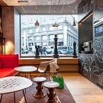 Ibis Am Dom 2*