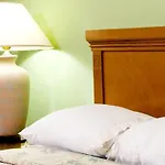 Ibis Am Dom Hotel 2*