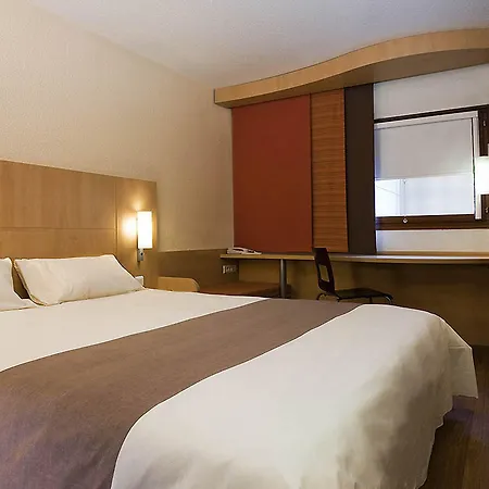 Hotell Ibis Am Dom