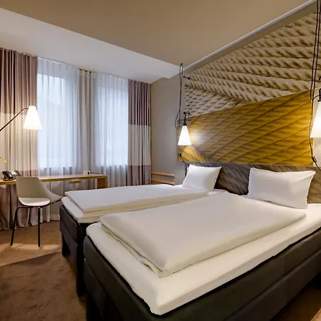 Hotell Ibis Am Dom