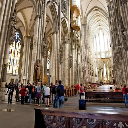 Ibis Am Dom Keulen