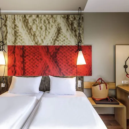 Ibis Am Dom 2* Kolín nad Rýnem