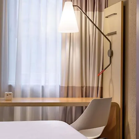 Ibis Am Dom Hotel