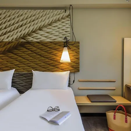 Hotel Ibis Am Dom 2*