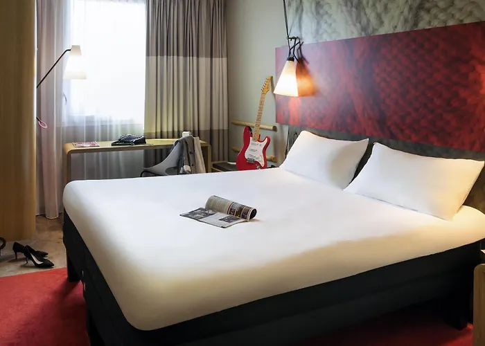 Hotel Ibis Am Dom 2*